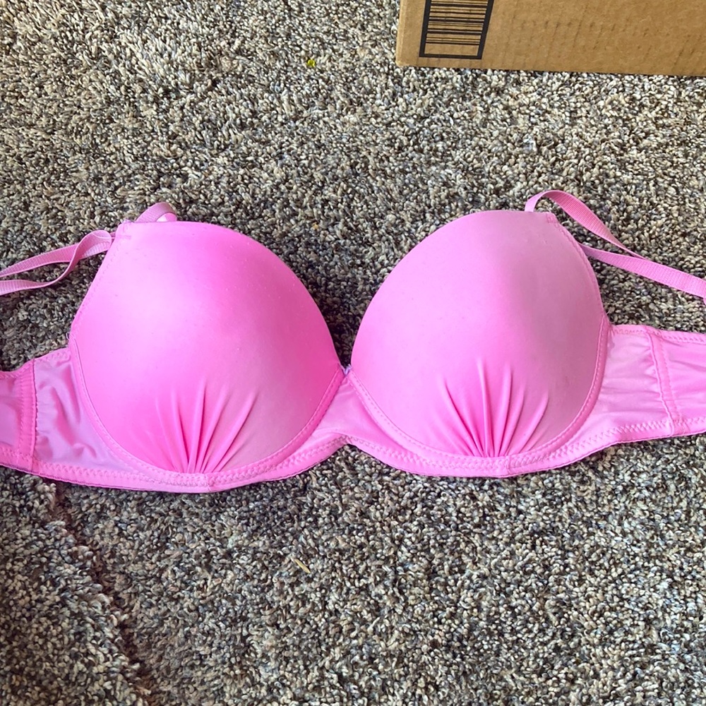 Light pink bra